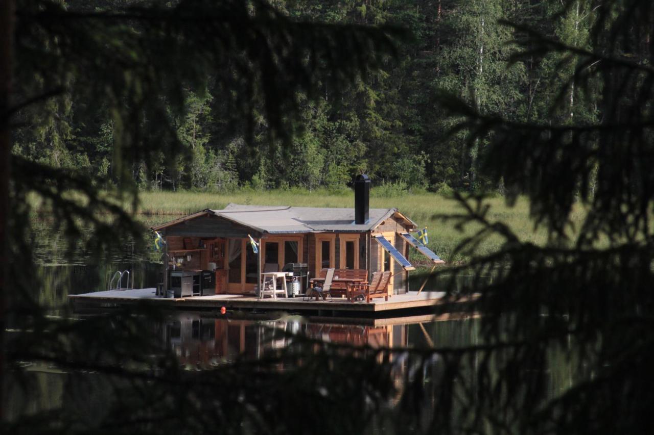 Rustika Strandstugor Utanfoer Raettvik Exteriér fotografie