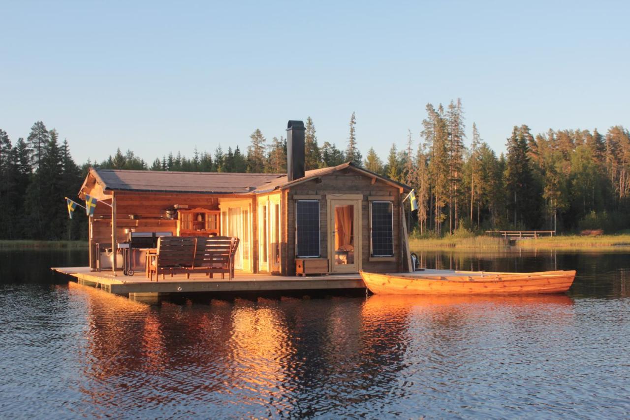 Rustika Strandstugor Utanfoer Raettvik Exteriér fotografie