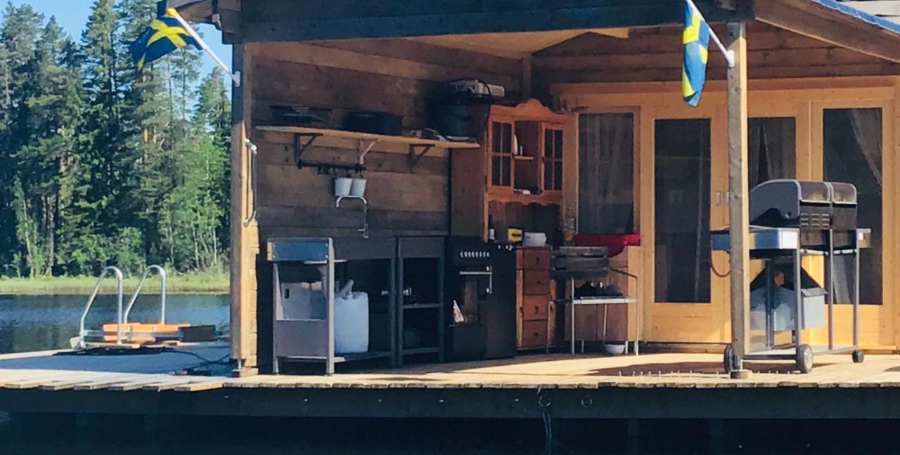 Rustika Strandstugor Utanfoer Raettvik Exteriér fotografie