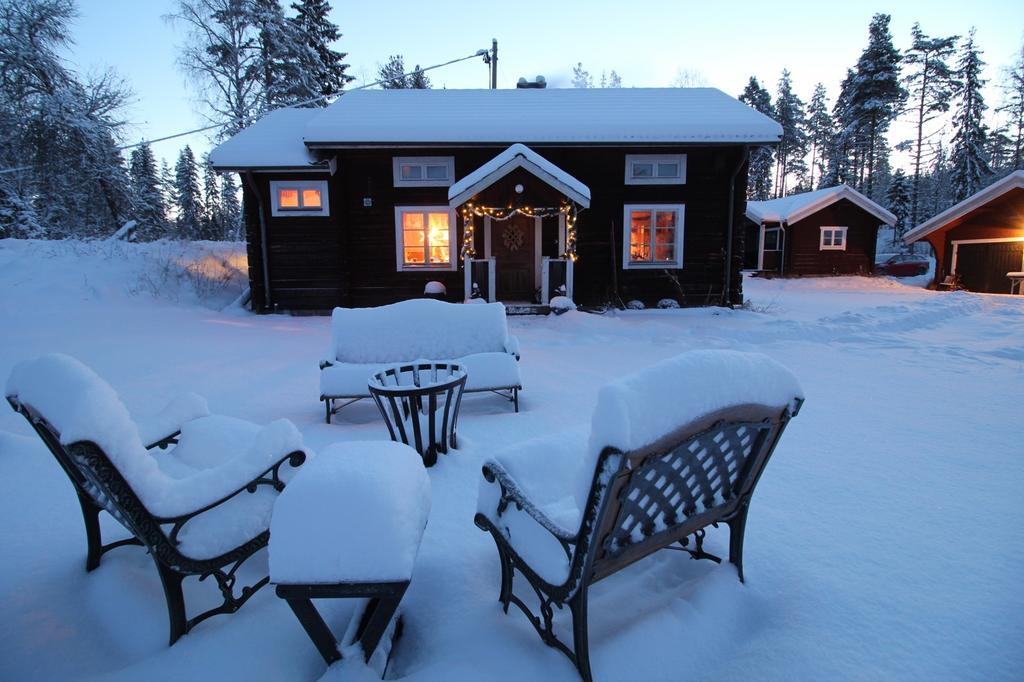 Rustika Strandstugor Utanfoer Raettvik Exteriér fotografie